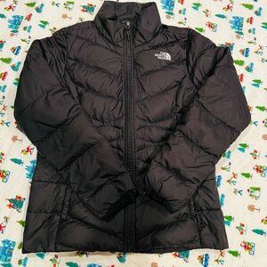 North Face: Women’s puffer